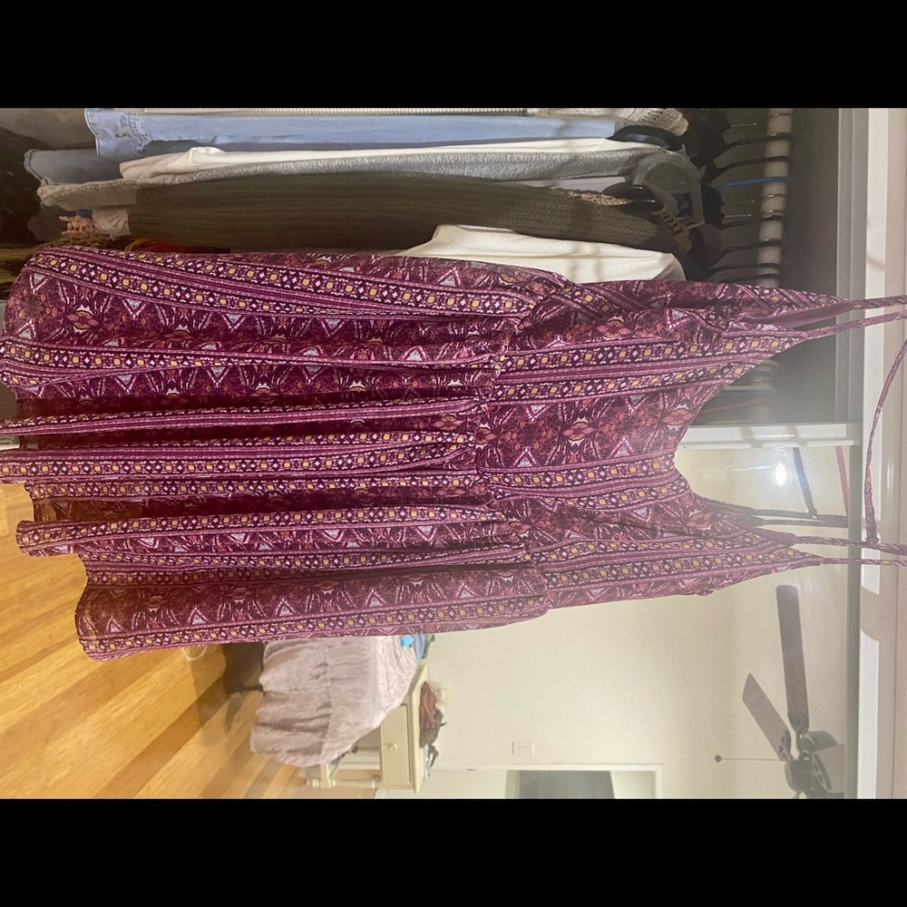 Short fitted flowy dress